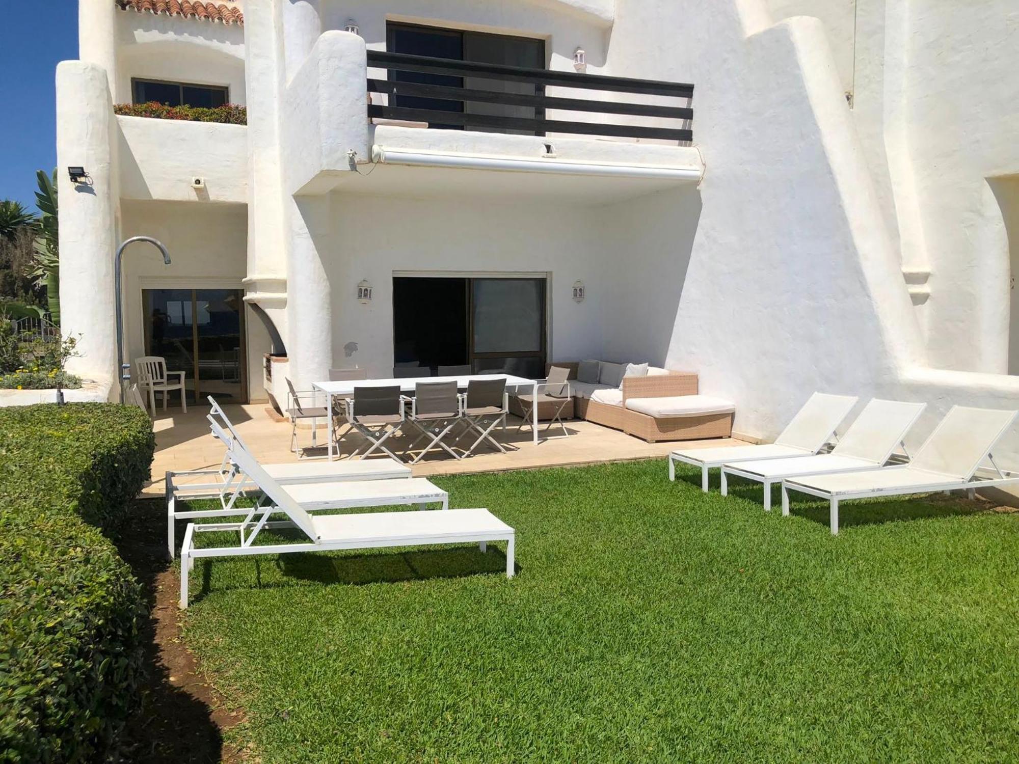 Coral Beach Aparthotel Marbella Bagian luar foto