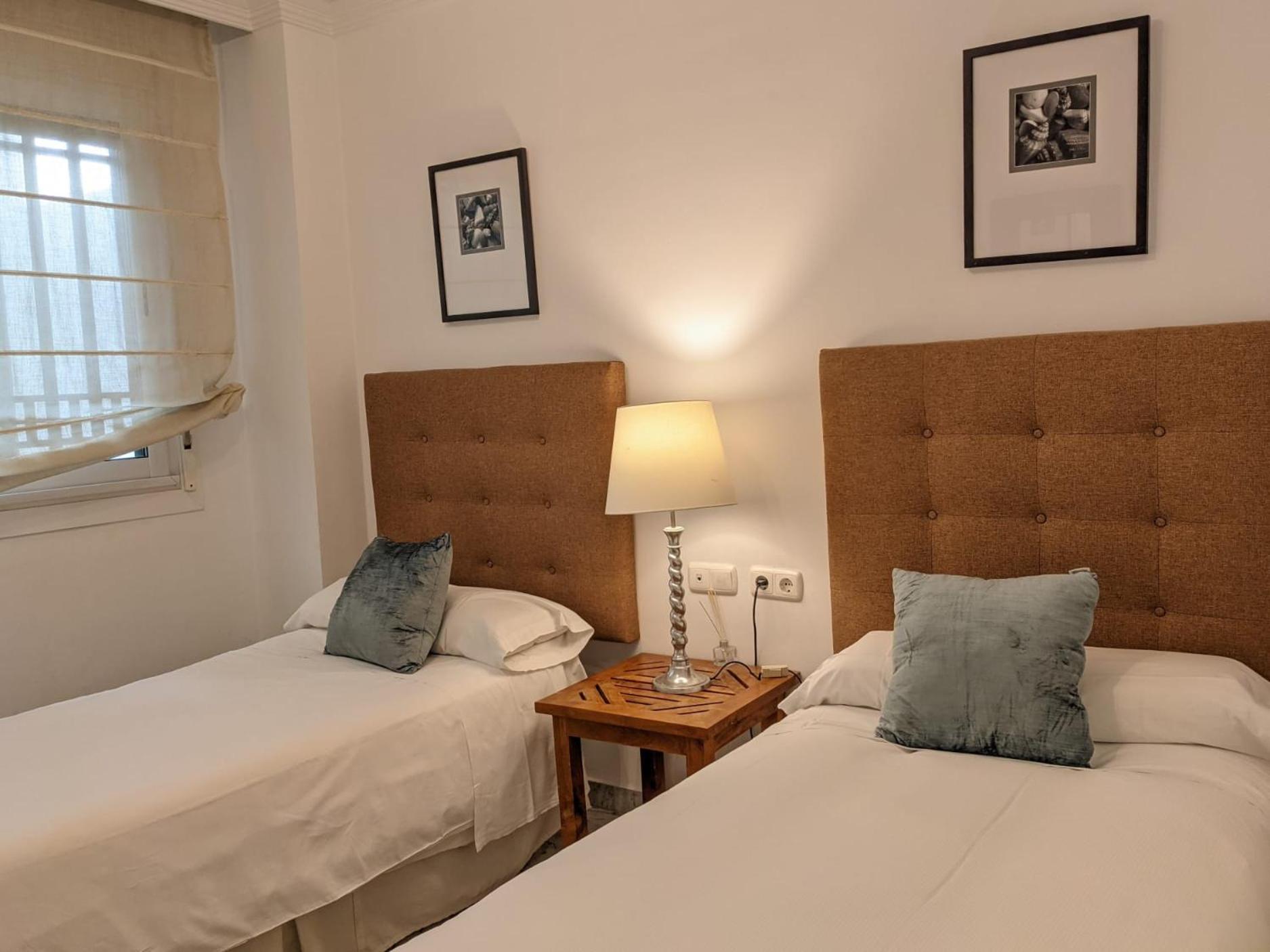 Coral Beach Aparthotel Marbella Bagian luar foto