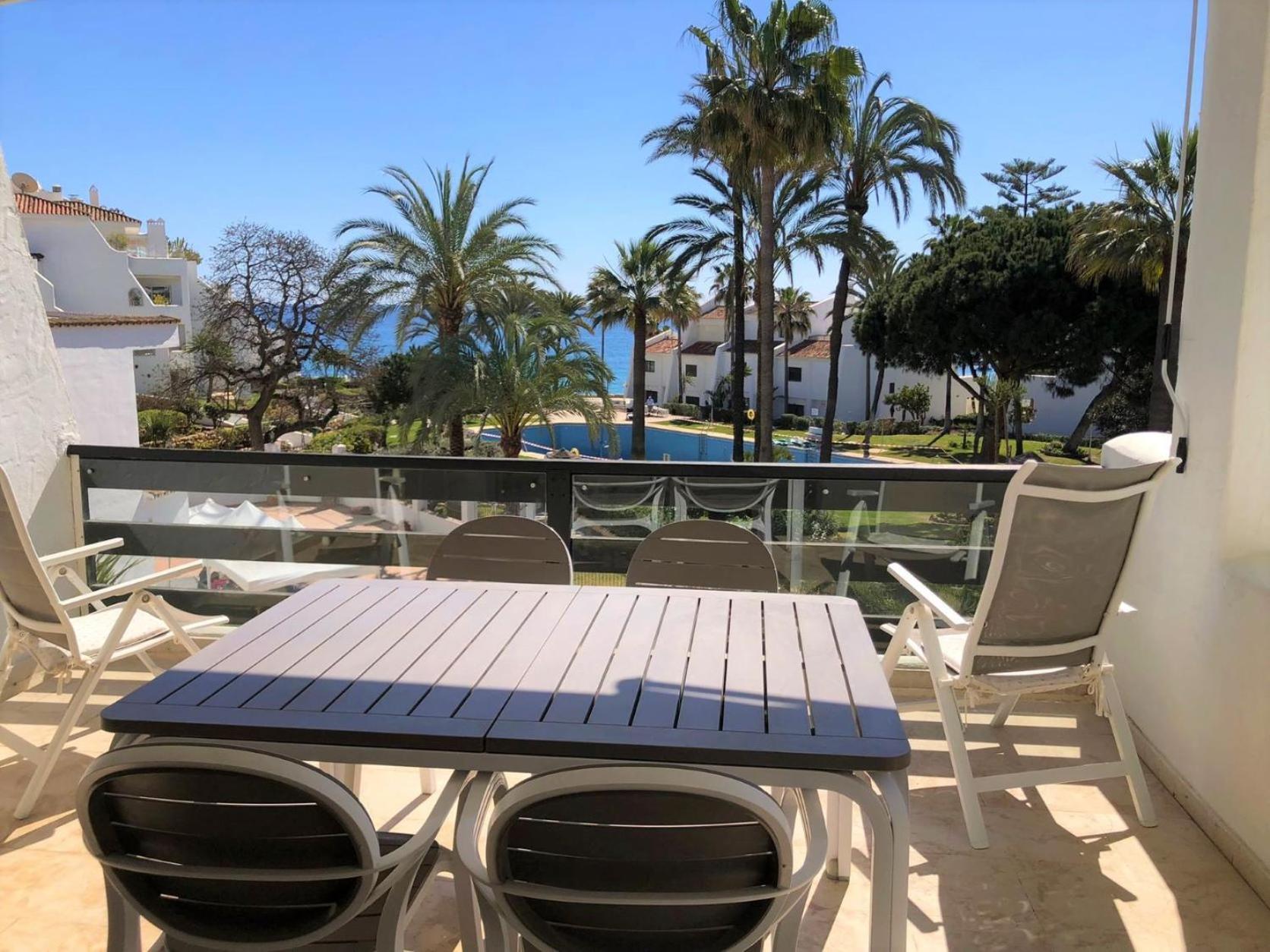 Coral Beach Aparthotel Marbella Bagian luar foto