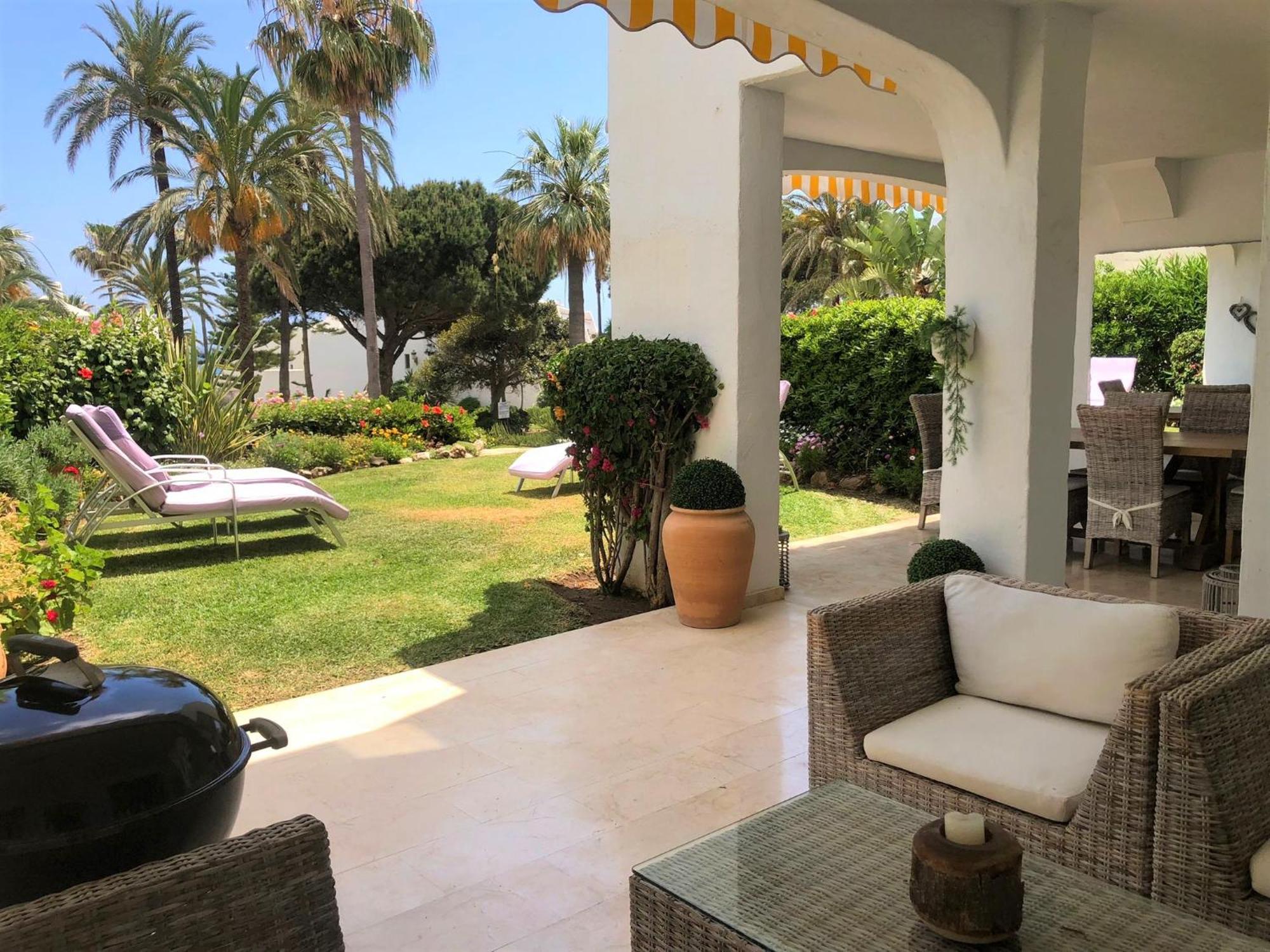 Coral Beach Aparthotel Marbella Bagian luar foto