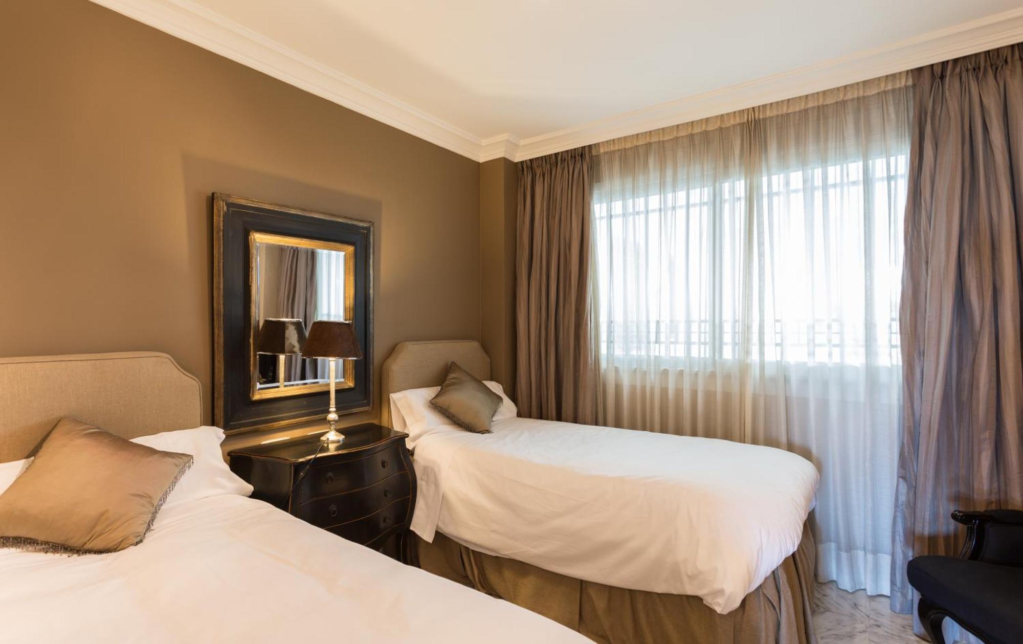 Coral Beach Aparthotel Marbella Bagian luar foto